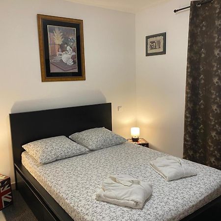 Апартаменты Agreable Rez De Jardin Avec Piscine Et Jacuzzi Червионе Экстерьер фото