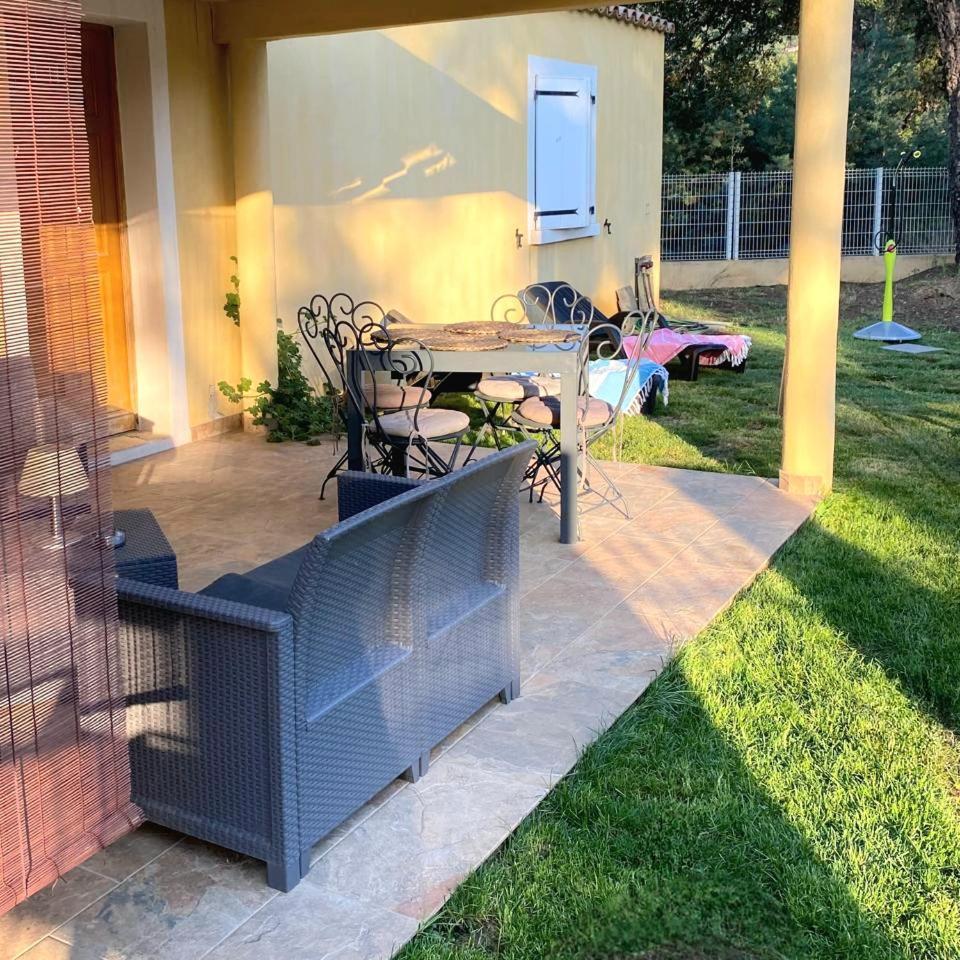 Апартаменты Agreable Rez De Jardin Avec Piscine Et Jacuzzi Червионе Экстерьер фото
